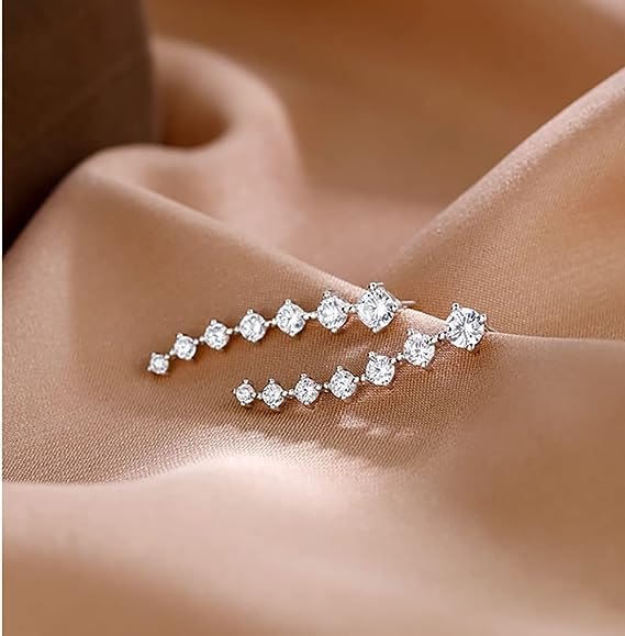 👂Brincos de Pino com Diamante Estrela de Sete Pontas