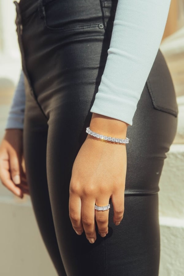 🔥 Pulseira de Zircão Brilhante